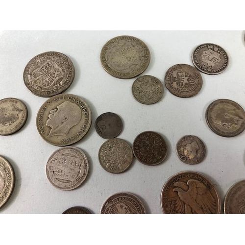 31 - Collectable coins to include silver coins, half dollars etc approx 300g