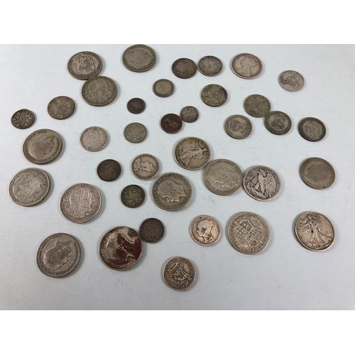 31 - Collectable coins to include silver coins, half dollars etc approx 300g