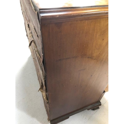 381 - Victorian chest of five drawers with fluted column detailing