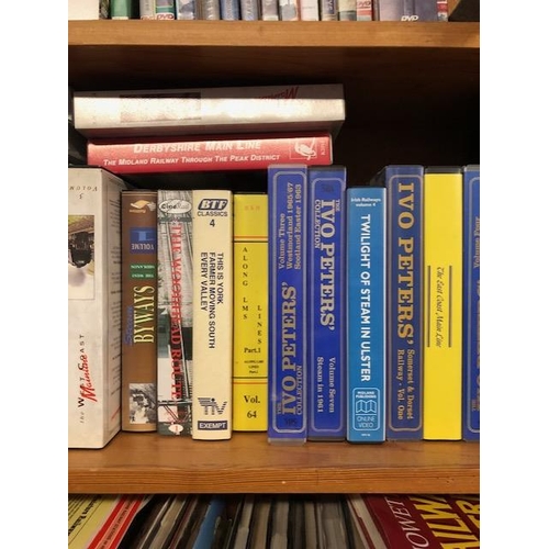 385 - Railway interest, collection modern and vintage Railway related books over 50 items, along with a qu... 