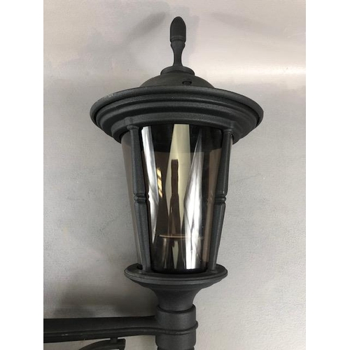 387 - Black Outdoor Carriage style front door lamp unused new old stock