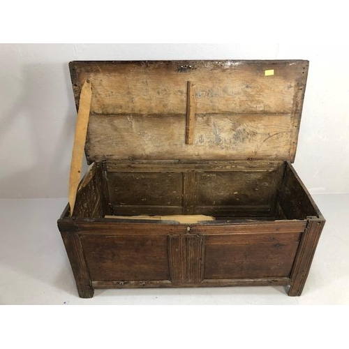 427 - Antique Furniture late 18th early 19th Century Oak and Elm Coffer / Chest approximately 126 x 60 x 5... 