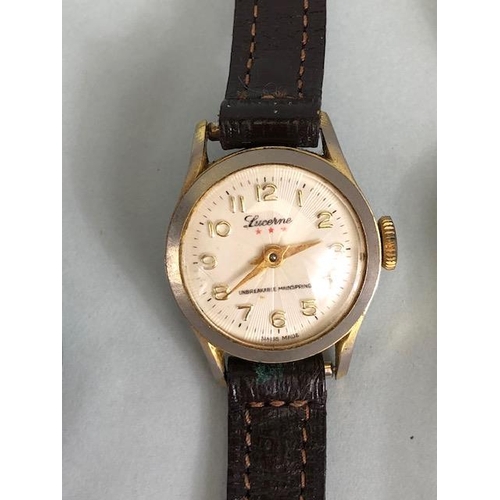 76 - Vintage watches, collection of vintage watches to include a 1990 Gucci Q two colour bracelet watch a... 