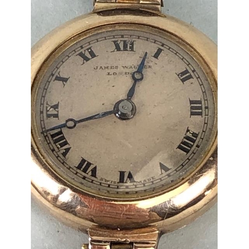 9 - 9ct Gold Ladies early 20th century round wrist watch on leather strap approximately 14.86g complete ... 