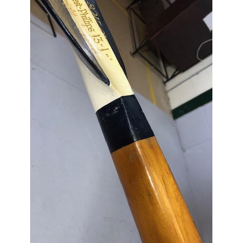 113 - Vintage Oar: An original Oxford Blues Queens College Boat Club rowing Oar. 1st TORPID 1979. OAR numb... 