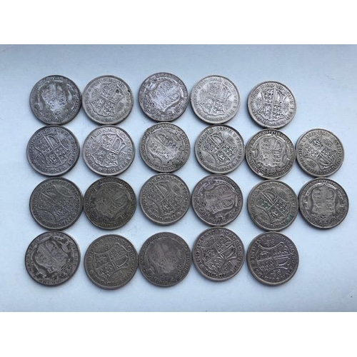 124 - Collectable coins, a group of pre 1947 silver Half crowns varying dates from George V reign, 22 in t... 