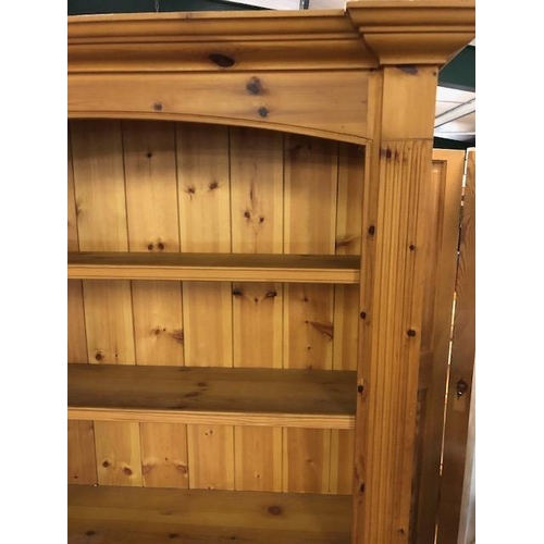 218 - Pine Bookcase with reeded sides and five adjustable shelves approx 119 x 33 x 195cm