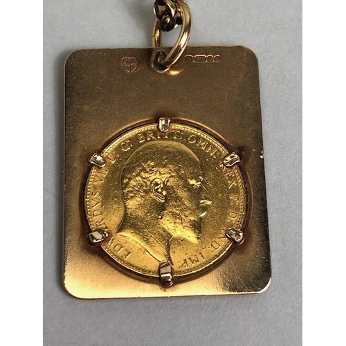 25 - 1909 GOLD SOVEREIGN in a 9kt gold mount on a 9kt gold chain total weight approx 23.4g