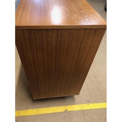 257 - Mid Century chest of four drawers on short tapered legs approximately 75 x 40 x 82cm