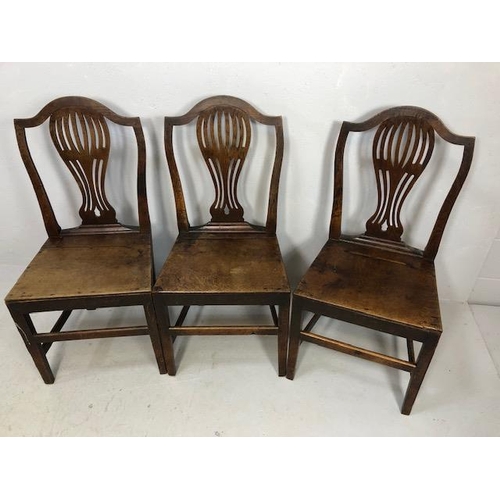 287 - Antique furniture, three early 19th century pierced  splat back chairs