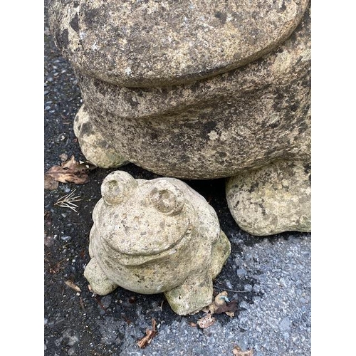 315 - Concrete garden frog planter and three smaller frogs