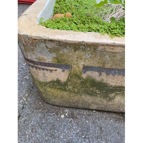 333 - Rectangular garden trough / planter