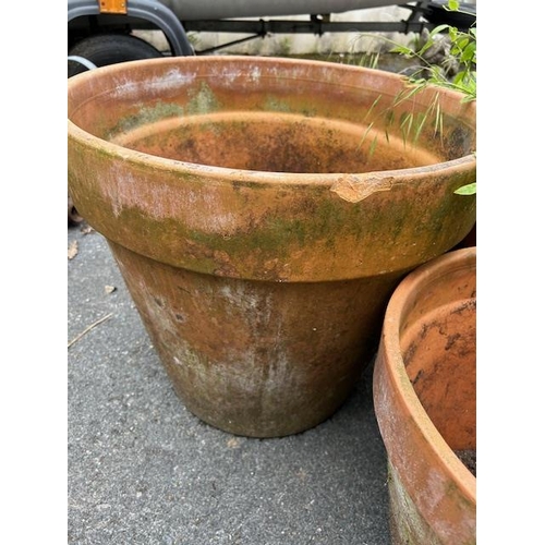 367 - Collection of three large terracotta pots, the largest approx 46cm tall