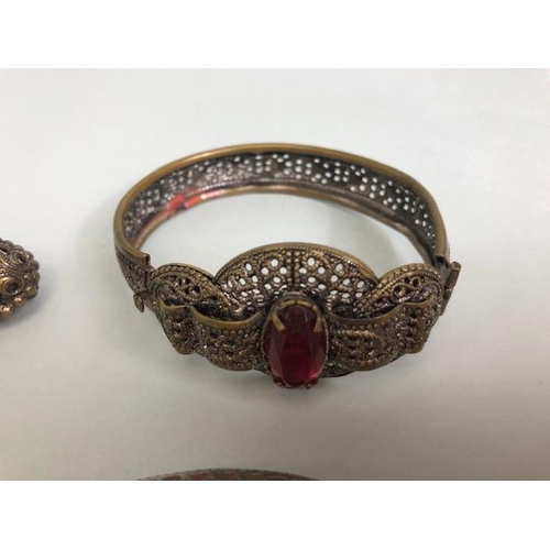 54 - Costume jewellery collection to include Antique pierced brass bangle and brooch set with matching re... 