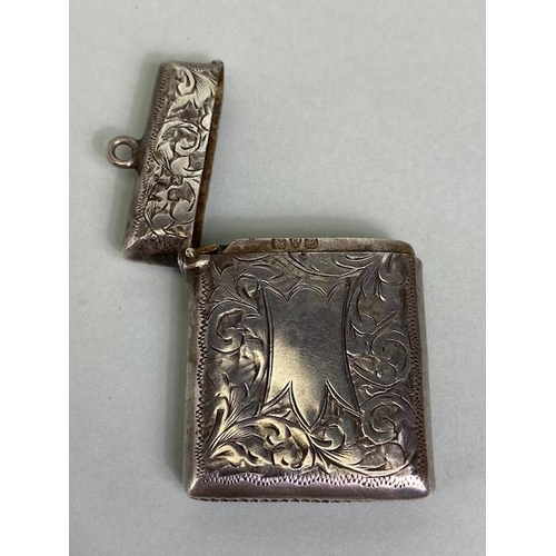 82 - Antique silver vesta case hall marked for Chester, 1910 , scrolling engraved design