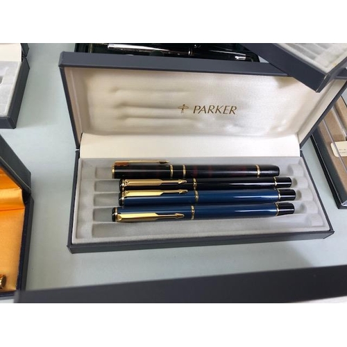 112 - Vintage Pens, collection of Fountain pens,  ball point pens,and  propelling pencils, to include Park... 