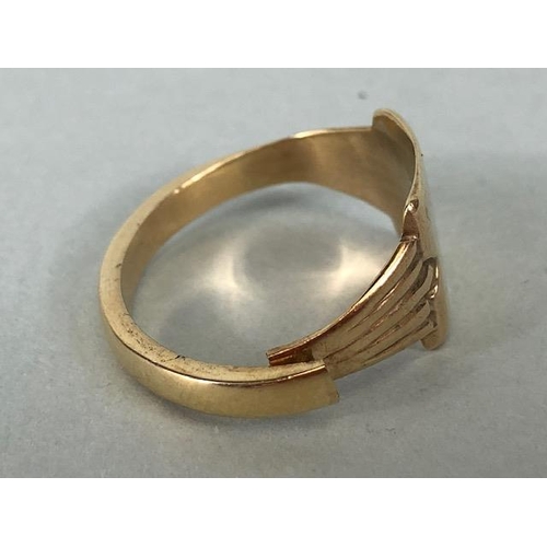 14 - 9ct Gold signet ring as found approx 3.4g