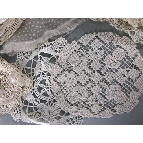 142 - Antique textiles, collection of 19th century lace collars along with other crochet items