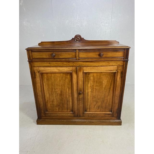 162 - Victorian sideboard with two drawers above and cupboard under with two adjustable internal shelves, ... 