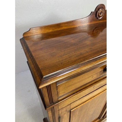 162 - Victorian sideboard with two drawers above and cupboard under with two adjustable internal shelves, ... 