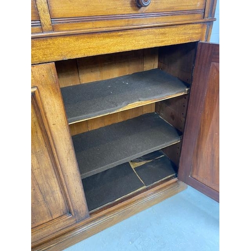 162 - Victorian sideboard with two drawers above and cupboard under with two adjustable internal shelves, ... 