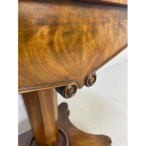 163 - Victorian folding games table on tapering octagonal pedestal with original casters and green baize, ... 