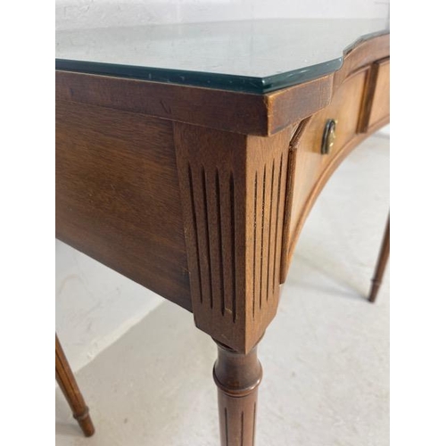 176 - Consul table or writing desk on fluted legs with leather top inlay