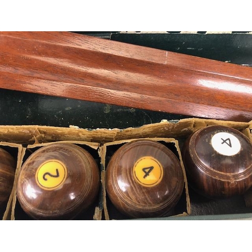 186 - Vintage Toys, set of Taylor-Rolph's Table Billiard Bowls with original instructions and part box