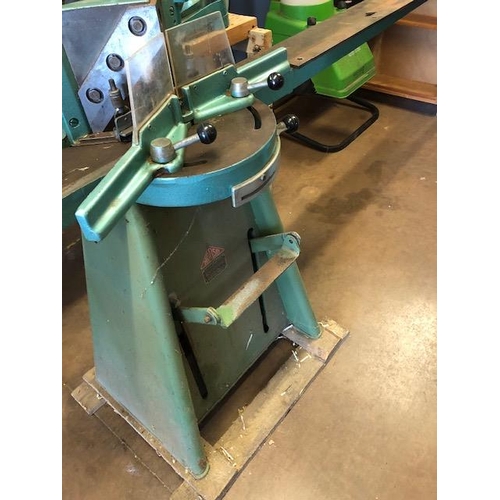 220 - Vintage Tools: Morso mitre cutting machine