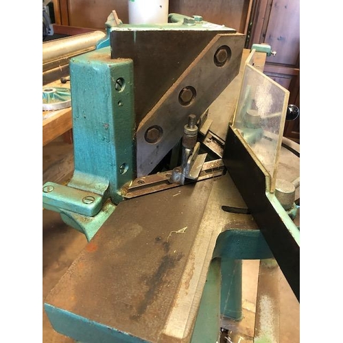 Vintage Tools: Morso mitre cutting machine