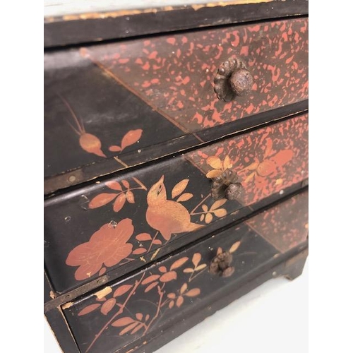 256 - Chinese style wooden tray with brass mounts and a three drawer lacquered jewellery box