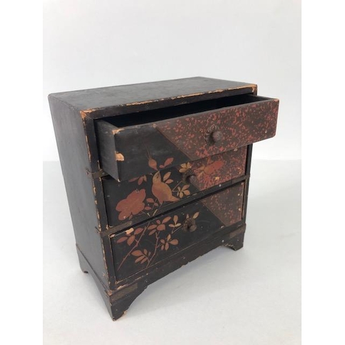 256 - Chinese style wooden tray with brass mounts and a three drawer lacquered jewellery box