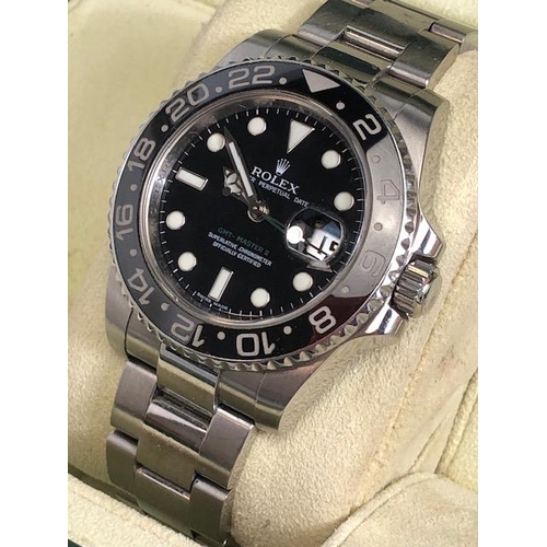 40 - Rolex GMT - Master II: Purchased in 2008 this Rolex GMT II wristwatch (watch) Model Oyster Perpetual... 