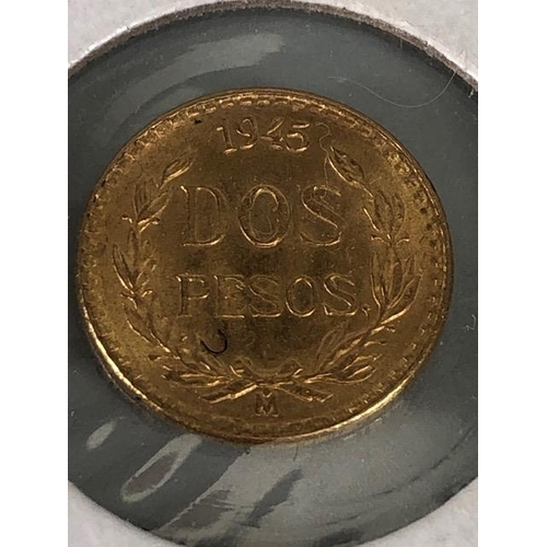 5 - Gold Coin: a Mexican 1945 gold dos pesos, 2 pesos coin