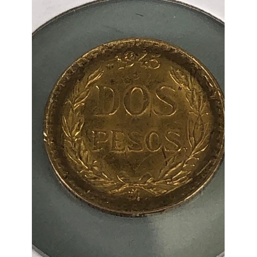 7 - Coins: a Mexico 1945 .900 gold dos pesos, 1.6g.