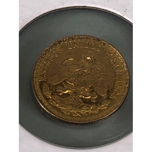 7 - Coins: a Mexico 1945 .900 gold dos pesos, 1.6g.