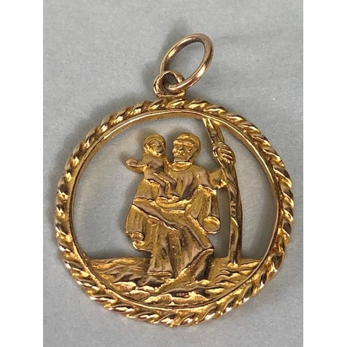 75 - 9ct Gold pendant St Christopher approx 2.5g