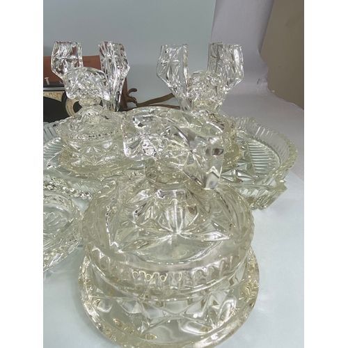 89 - Good collection of vintage / antique items to include glass dressing table set, a hallmarked pair of... 