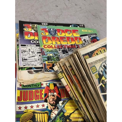 130 - Comic book interest,  large collection of 1980s 2000AD comics featuring Judge Dread,along with two 1... 