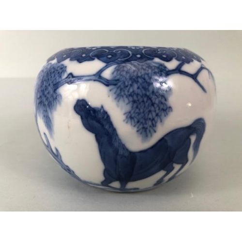 138 - Oriental Art, Chinese blue and white brush wash pot decorated with horses and trees six character si... 