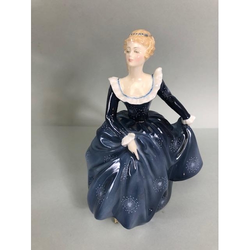 160 - Royal Doulton, Collection of ceramic Ladies to include, Clarissa, Fragrance, Hannah, Dianna, Romance... 