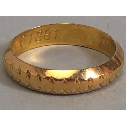 19 - 22ct Gold band approx size 'I' 3.3g