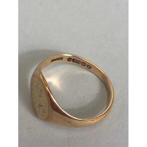 43 - 9ct Gold signet ring size 'P' and 4.7g