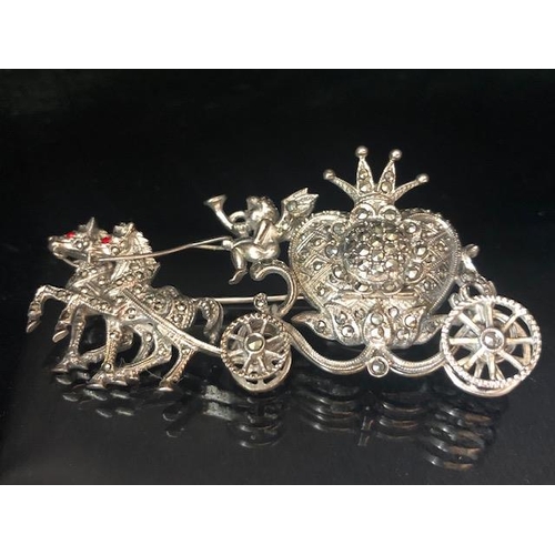 8 - Sterling Silver marcasite horse and carriage watch brooch with inset timepiece with crown shaped hin... 