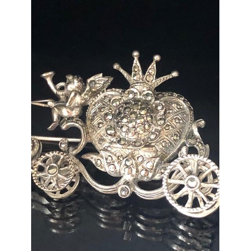 8 - Sterling Silver marcasite horse and carriage watch brooch with inset timepiece with crown shaped hin... 