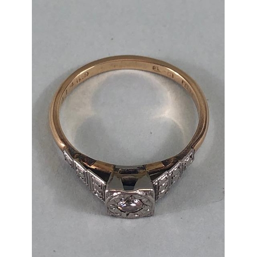 86 - Antique 18ct and plat single stone diamond ring with stepped shoulders approximately 3.3 g size O