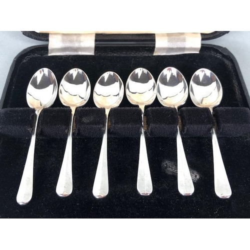 29 - Set of six hallmarked silver rat tail pattern teaspoons by make J B Chatterley & Sons Ltd and two se... 