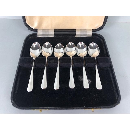 29 - Set of six hallmarked silver rat tail pattern teaspoons by make J B Chatterley & Sons Ltd and two se... 