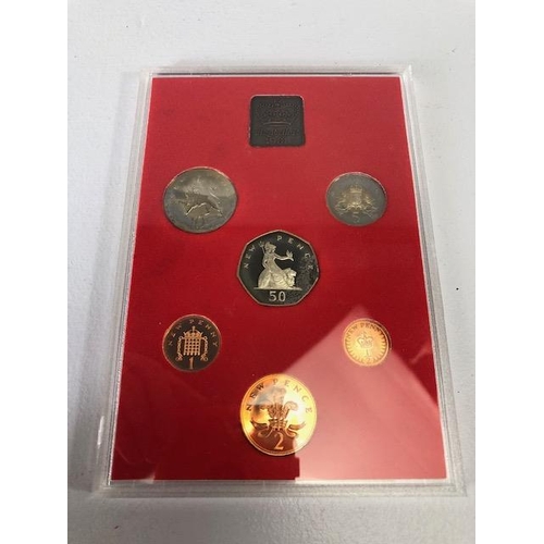 47 - Coins, collection of UK presentation coin sets, with their slip covers, issued by the Royal Mint, Co... 