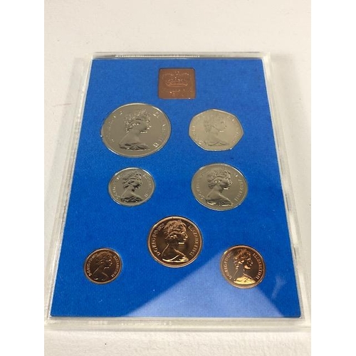 47 - Coins, collection of UK presentation coin sets, with their slip covers, issued by the Royal Mint, Co... 